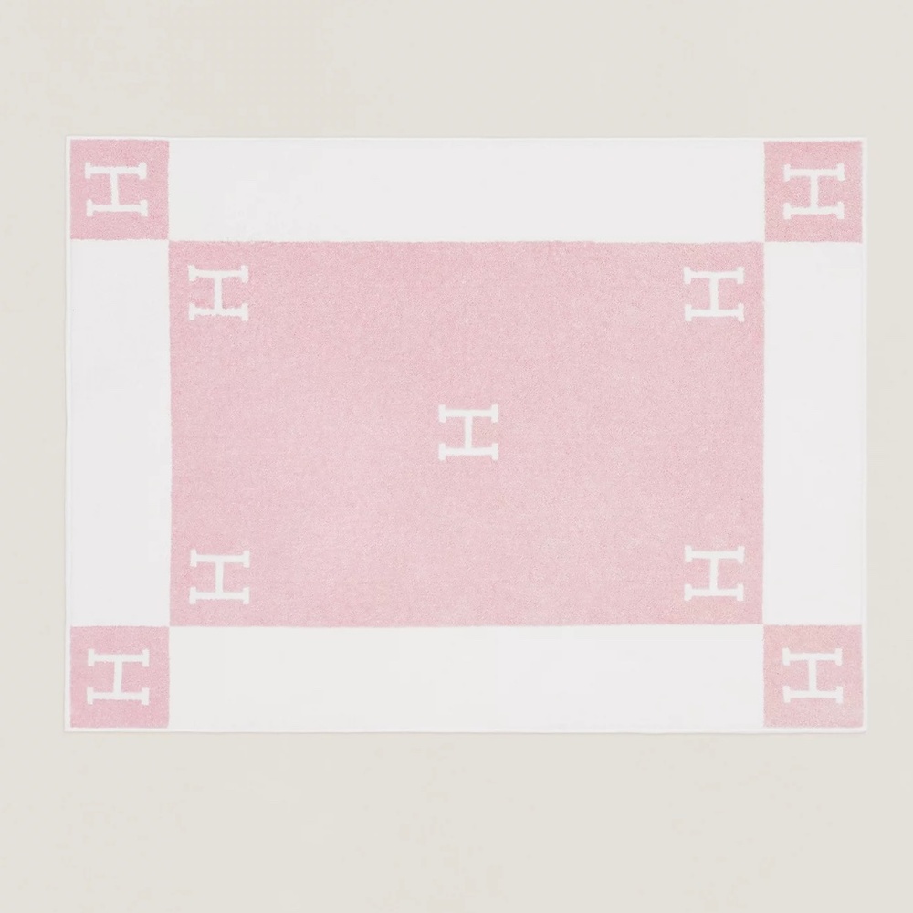 New Hermes Avalon Pink Bath Towel